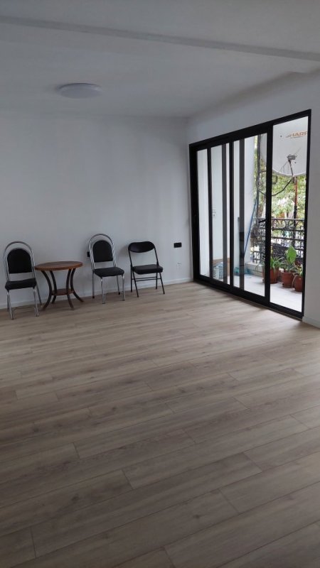 Tirane, jepet me qera apartament Kati 3, 120 m² 1.200 € (Myslym Shyri)