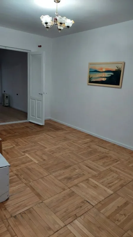 Tirane, jepet me qera apartament Kati 3, 120 m² 1.200 € (Myslym Shyri)