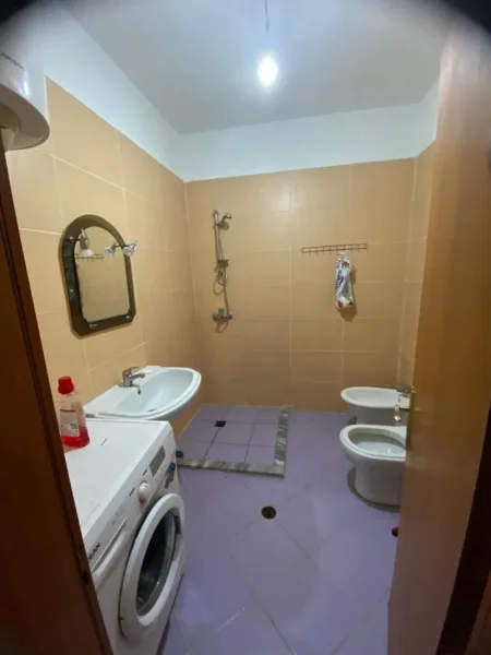 Durres, shitet apartament 1+1+Ballkon Kati 3, 60 m² 82.000 € (RROTA KUQE PLAZH)