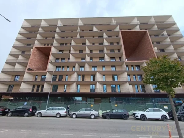 Tirane, jap me qera ambjent biznesi , 148 m² 1.600 € (Rruga e Kosovarëve)