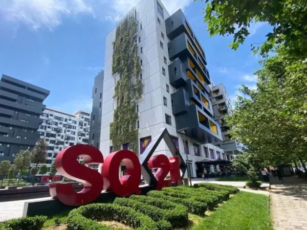 Tirane, jap me qera ambjent biznesi Kati 0, 474 m² 7.000 € (Rruga e Kavajës)