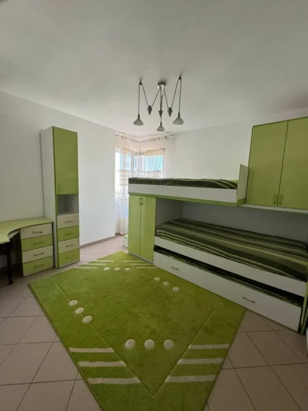 Durres, shitet apartament 2+1+Ballkon , 140 m² 200.000 € 