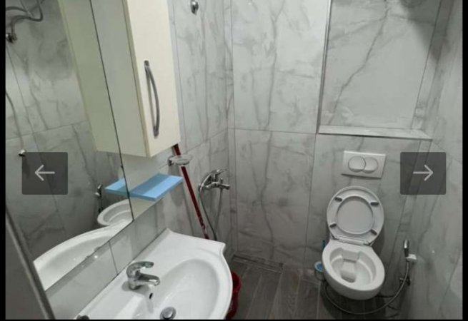 Tirane, jepet me qera garsonier 1+1 Kati 3, 40 m² 550 € (Rruga e Barrikadave)