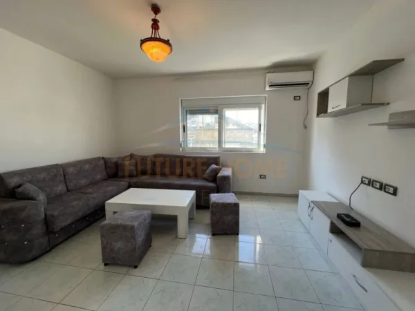 Durres, shitet apartament 1+1 Kati 5, 56 m² 59.000 € (drejtoria e policise)