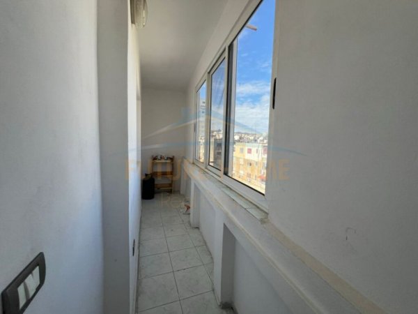 Durres, shitet apartament 1+1 Kati 5, 56 m² 59.000 € (drejtoria e policise)