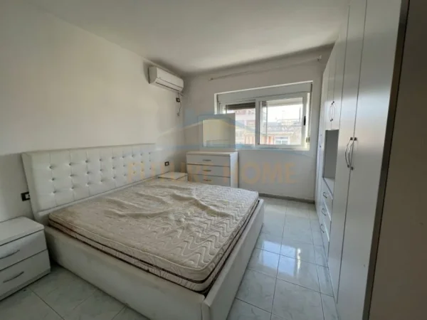 Durres, shitet apartament 1+1 Kati 5, 56 m² 59.000 € (drejtoria e policise)