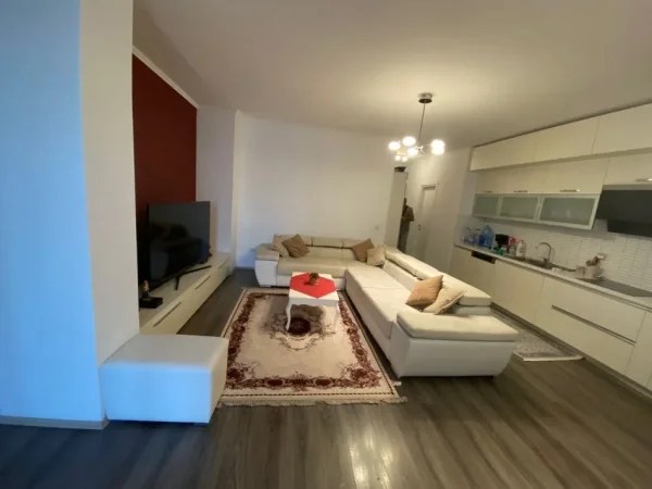 Durres, shitet apartament 3+1+2  164 m² 300.000 € (VOLLGA DURRES!)