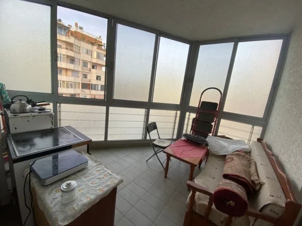 Durres, shitet apartament 3+1+2  164 m² 300.000 € (VOLLGA DURRES!)