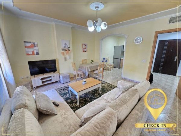 Tirane, jepet me qera apartament 2+1+Aneks+Ballkon Kati 9, 95 m² 700 € (Ish Stacioni Trenit)