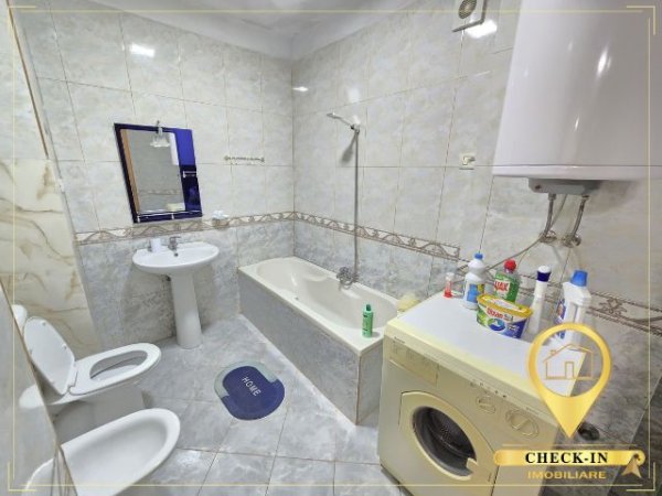 Tirane, jepet me qera apartament 2+1+Aneks+Ballkon Kati 9, 95 m² 700 € (Ish Stacioni Trenit)