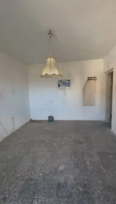 Tirane, shitet apartament 1+1 Kati 5, 52 m² 75.000 € (Ali Demi)