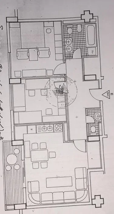 Tirane, shitet apartament 2+1+Ballkon Kati 9, 105 m² 257.500 € (Ish Ekspozita)