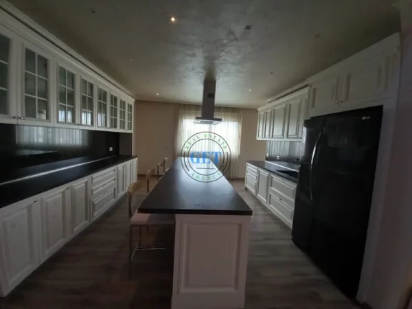 Durres, shitet apartament duplex 2+1 Kati 5, 200 m² 225.000 €