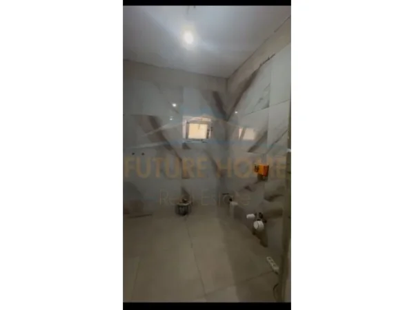 Durres, shitet apartament 2+1+Ballkon Kati 1, 84 m² 115.000 € 