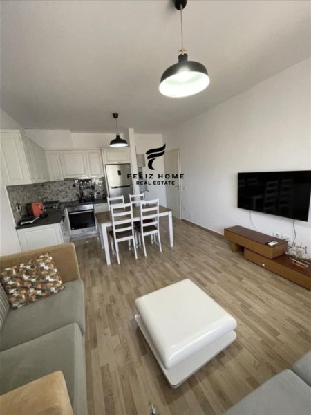 Tirane, jepet me qera apartament 2+1+Ballkon Kati 4, 80 m² 550 € (ASTIR)