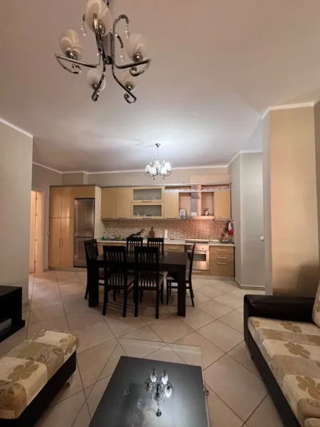 Tirane, Apartament 1+1 me qira  Kati 5, 76 m² 600 € (Delijorgji)