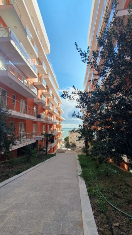 Lezhe Shengjin, shitet 1+1 Kati 4, 74 m² (RANA E HEDHUN)