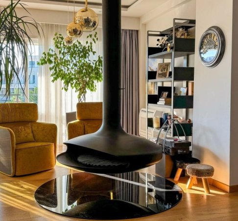 Tirane, shitet apartament , 550 m² 