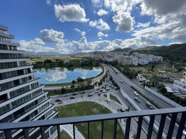 Tirane, jepet me qera apartament 2+1+Aneks+Ballkon Kati 10, 120 m² 1.500 € (Liqeni Artificial)
