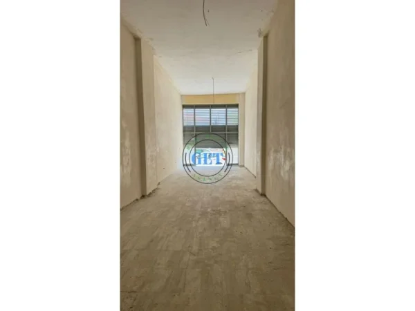 Durres, shitet ambjent biznesi Kati 0, 72 m² 72.000 € (Ish-URT)