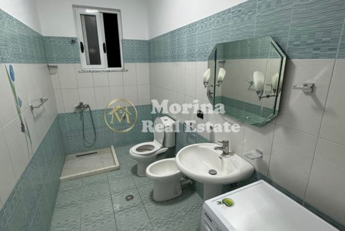 Tirane, jepet me qera shtepi 1+1 Kati 4, 90 m² 500 € (5 Maji)