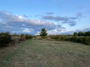 Tirane, shitet , 40.000 m² 4.000.000 € (Lunder Prane Teg)