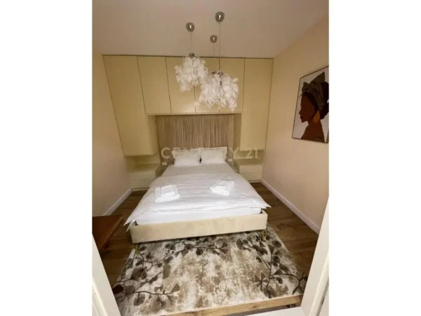 Tirane, shitet apartament 3+1+Ballkon Kati 2, 193 m² 510.000 € (BLLOK)