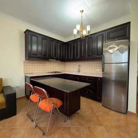 Tirane, Apartament 1+1+Ballkon me qira Kati 6, 60 m² 500 € (Pjeter Budi)