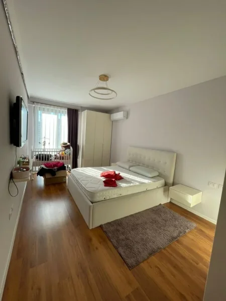 Tirane, jepet me qera apartament 2+1+Ballkon Kati 4, 85 m² 800 € (Fiori DI Bosko)