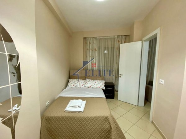 Tirane, jepet me qera apartament 2+1 Kati 1, 82 m² 600 € (Rruga e Durresit)