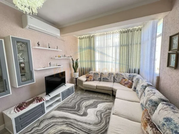 Tirane, shitet apartament 2+1 Kati 7, 81 m² 129.000 € (YZBERISHT)