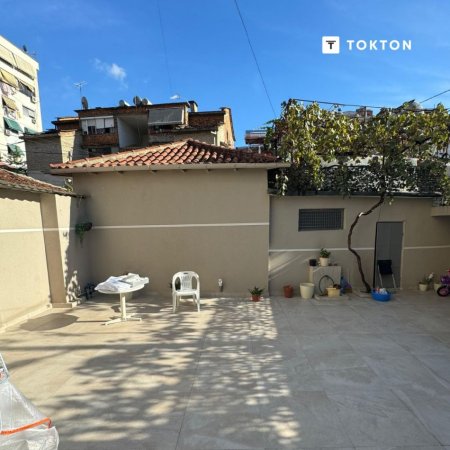 Tirane, jepet me qera apartament 2+1 Kati 0, 120 m² 750 € (Shkolla e Kuqe, Tirane) TT 1374