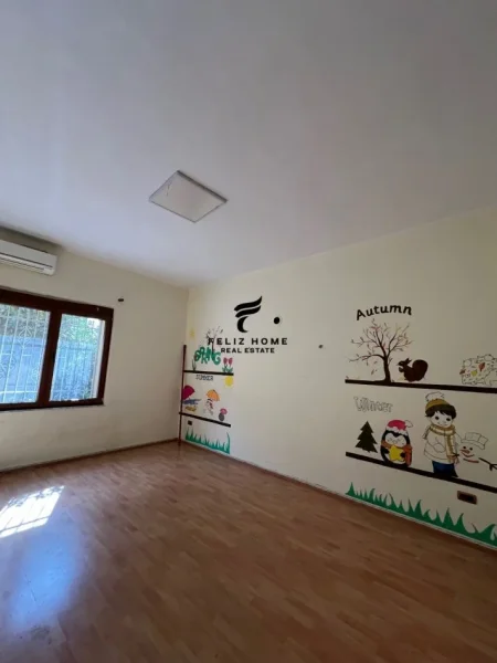 Tirane, jepet me qera apartament 4+1 Kati 3, 470 m² 5.500 € (SELVIA)