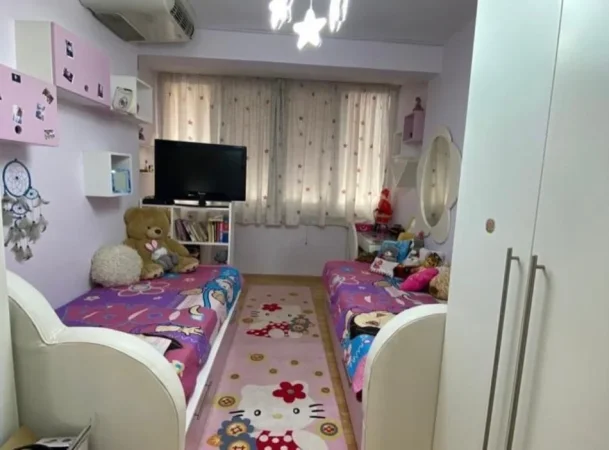 Durres, jepet me qera apartament+verande | Penthouse 3+1 Kati 8, 104 m² (TEK BLUE STARI NE DURRES)
