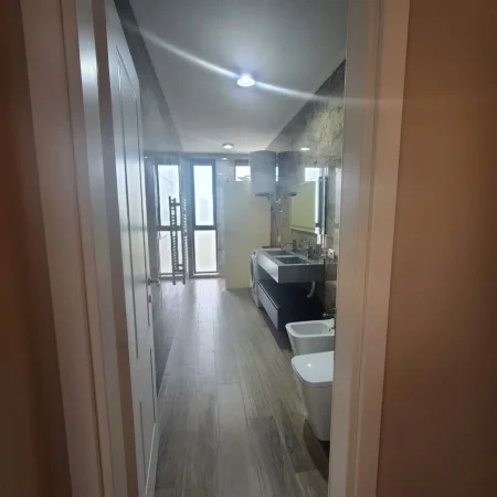 Tirane, shitet apartament 2+1 Kati 3, 124 m² 285.000 € (Spitali i Kafsheve Vet/CMIM OKAZION)