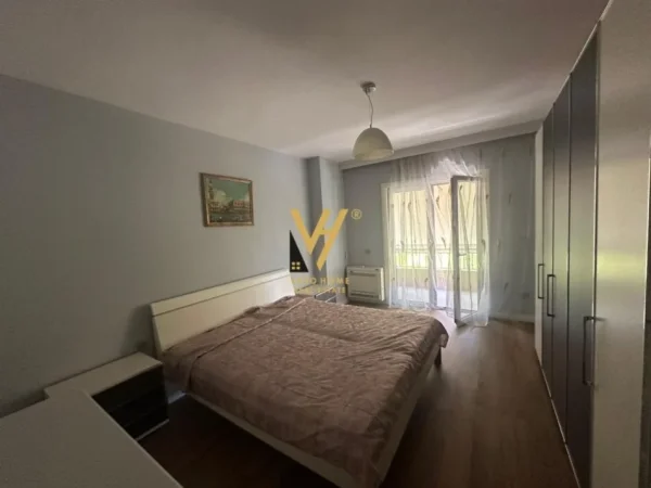 Tirane, shitet apartament 3+1+Ballkon Kati 2, 125 m² 320.000 € (KOMUNA E PARISIT)