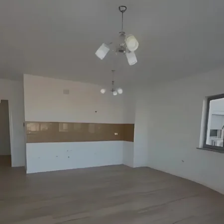 Tirane, shitet apartament 1+1 Kati 8, 76 m² 155.000 € (Zogu i Zi)