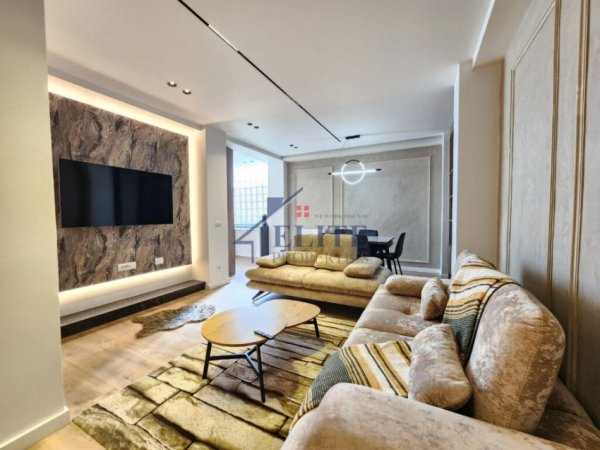 Tirane, jepet me qera apartament 2+1+Ballkon Kati 9, 115 m² 1.150 € (Rruga Myslym Shyri)