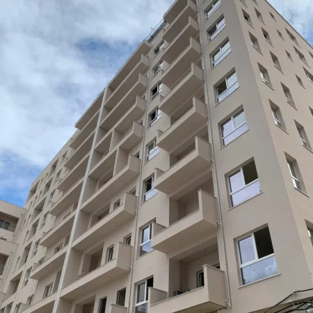 Tirane, shitet apartament 2+1+Ballkon Kati 4, 121 m² 182.500 € (Dritan Hoxha)