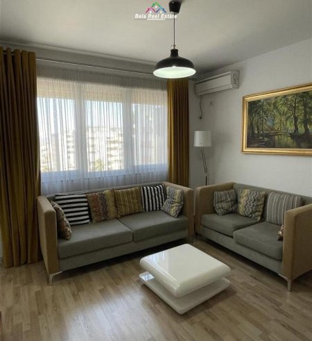 Tirane, jepet me qera apartament 2+1 Kati 6, 80 m² 550 € (astir)