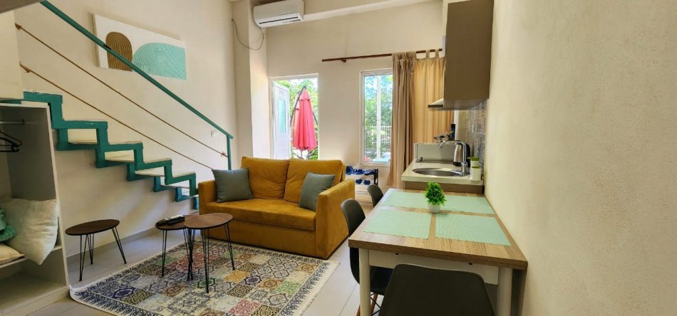 Durres, shitet apartament duplex 1+1 Kati 1, 110 m² 200.000 € (Golem)
