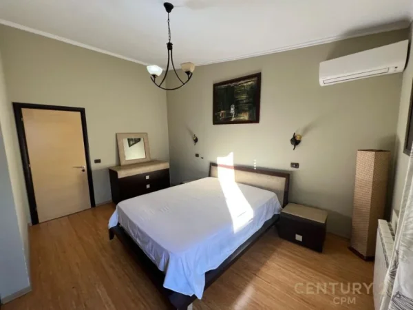 Tirane, jepet me qera apartament 2+1 Kati 7, 98 m² 900 € (kodra e diellit)