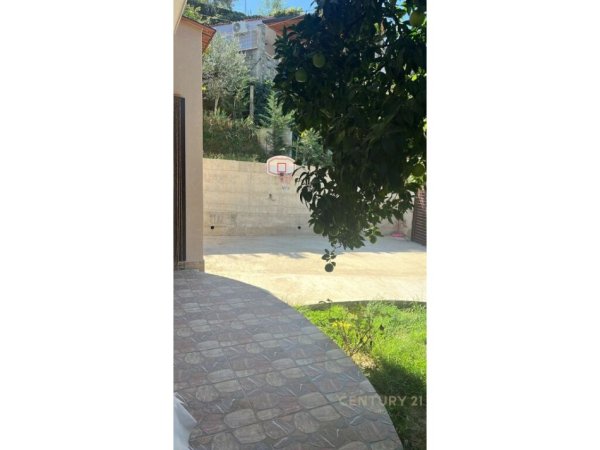 Tirane, jepet me qera Vile 2+1 Kati 1, 100 m² 500 € (Rruga Sabaudin Gabrani)