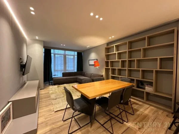Tirane, jepet me qera apartament 2+1 Kati 7, 100 m² 1.100 € 