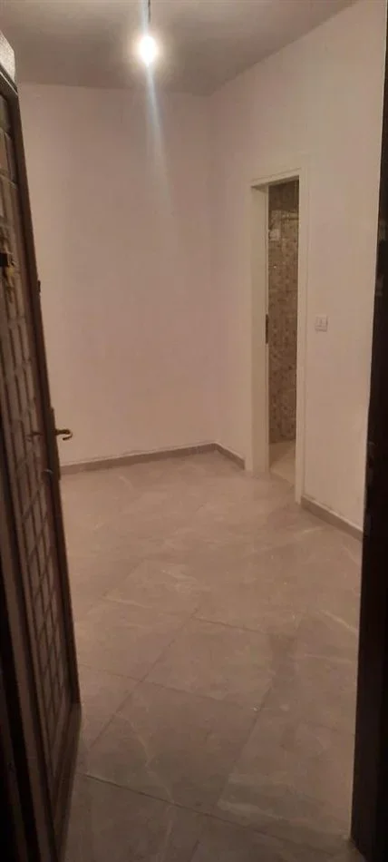 Durres, shitet apartament 1+1 Kati 3, 63 m² 67.000 € (LAGJA 16 AFER SHKOLLES QEMAL MICI!)
