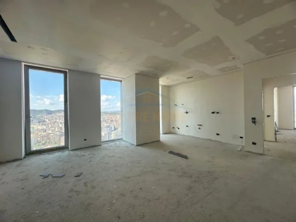 Tirane, shes apartament 2+1 Kati 21, 151 m² 573.000 € (Downtown 1, Rruga e Elabasanit)