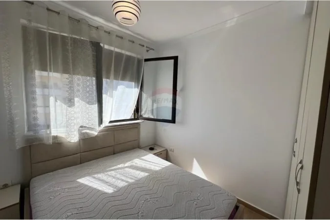 Tirane, jepet me qera apartament 2+1 , 80 m² 600 € (Don Bosko)