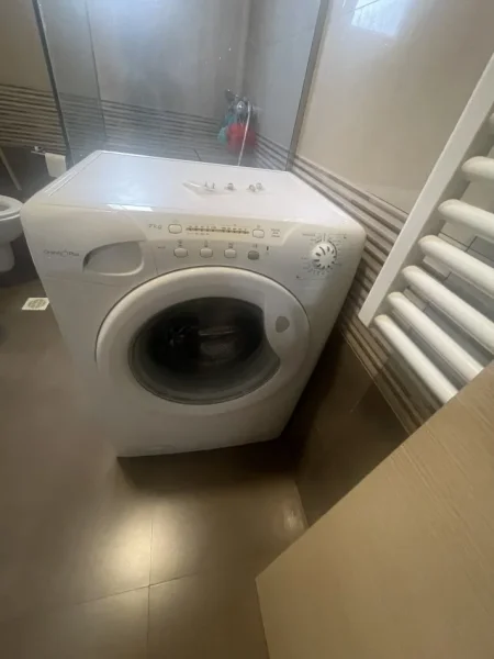 Tirane, Shes lavatriçe të përdorur Candy 7 kg në gjendje të mirë, 120 €