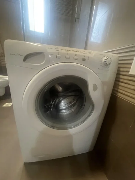 Tirane, Shes lavatriçe të përdorur Candy 7 kg në gjendje të mirë, 120 €