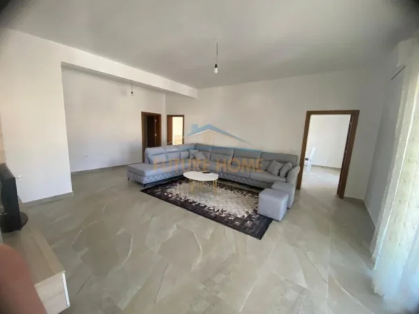 Tirane, jepet me qera apartament 2+1+Ballkon Kati 2, 128 m² 500 € (Astir)